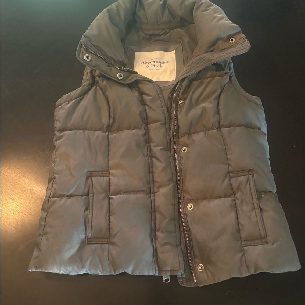 Abercrombie & Fitch Green Puffer Vest